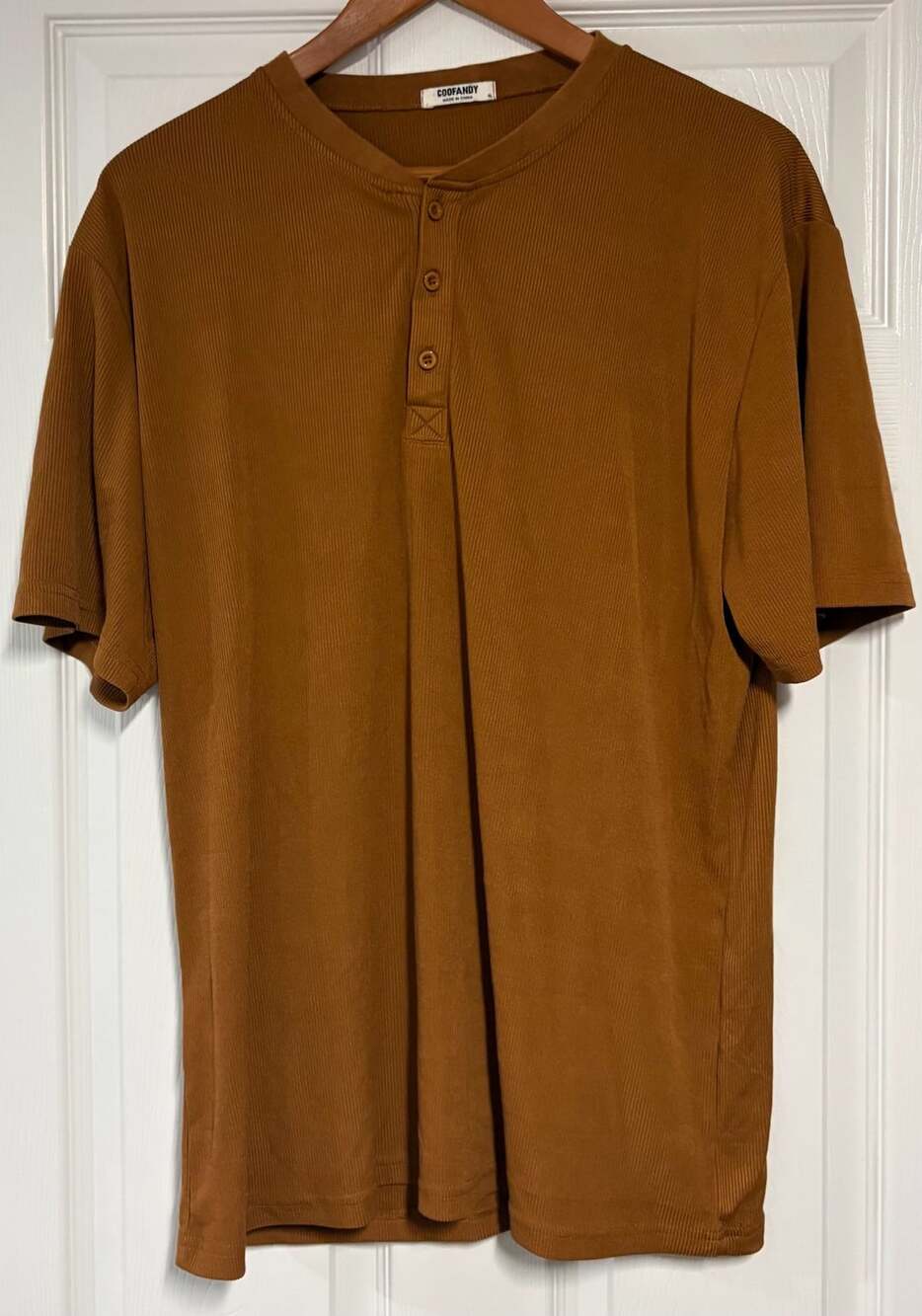 Coofandy Ribbed Henley Shirt Size XL Brown Short Sleeve